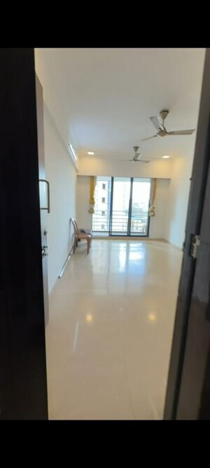 Room in 3 BHK Apartment at Vijay Residency Thane, Ghodbunder Road – for Sale