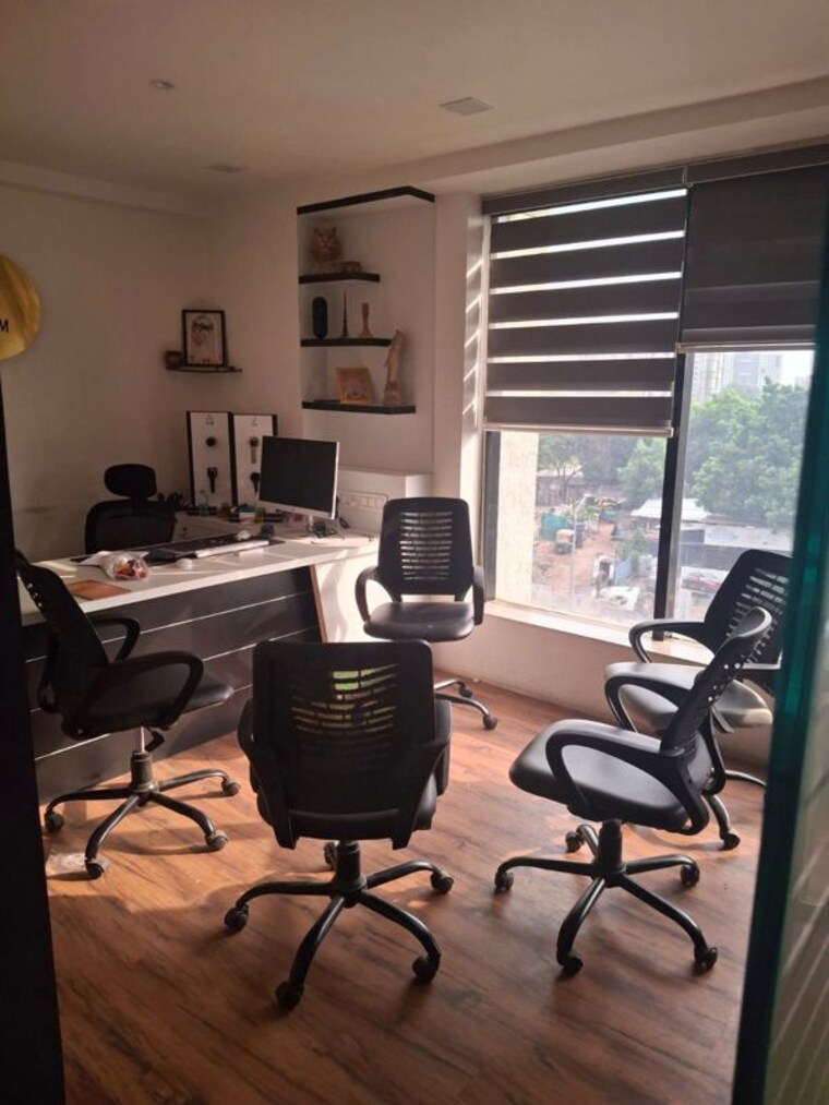 Team Area, goyal-palladium Commercial Office Space 873 Sq.Ft. In Makarba Ahmedabad 10704652