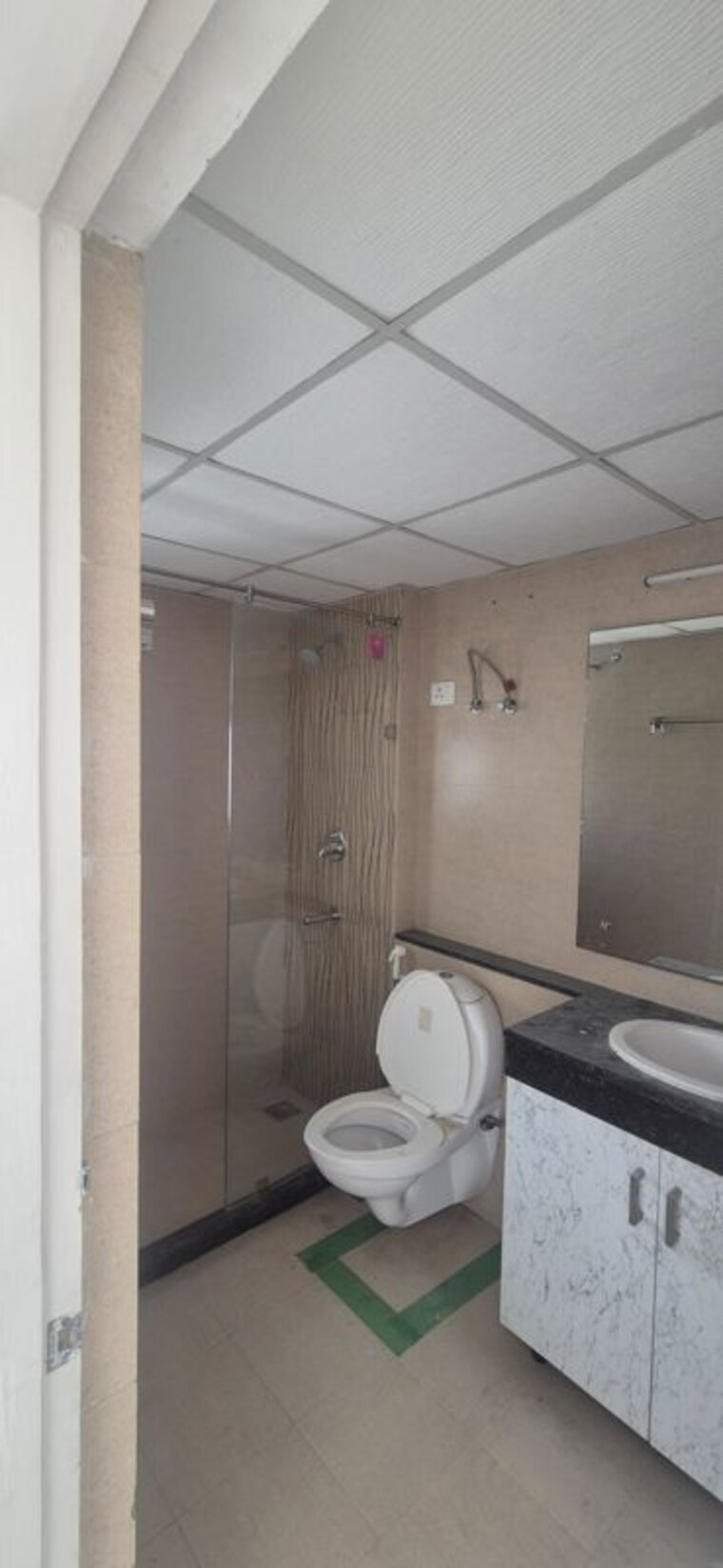 Bathroom, sector 22 3 Bedroom 1600 Sq.Ft. Builder Floor In Sector 22 Gurgaon 10704661