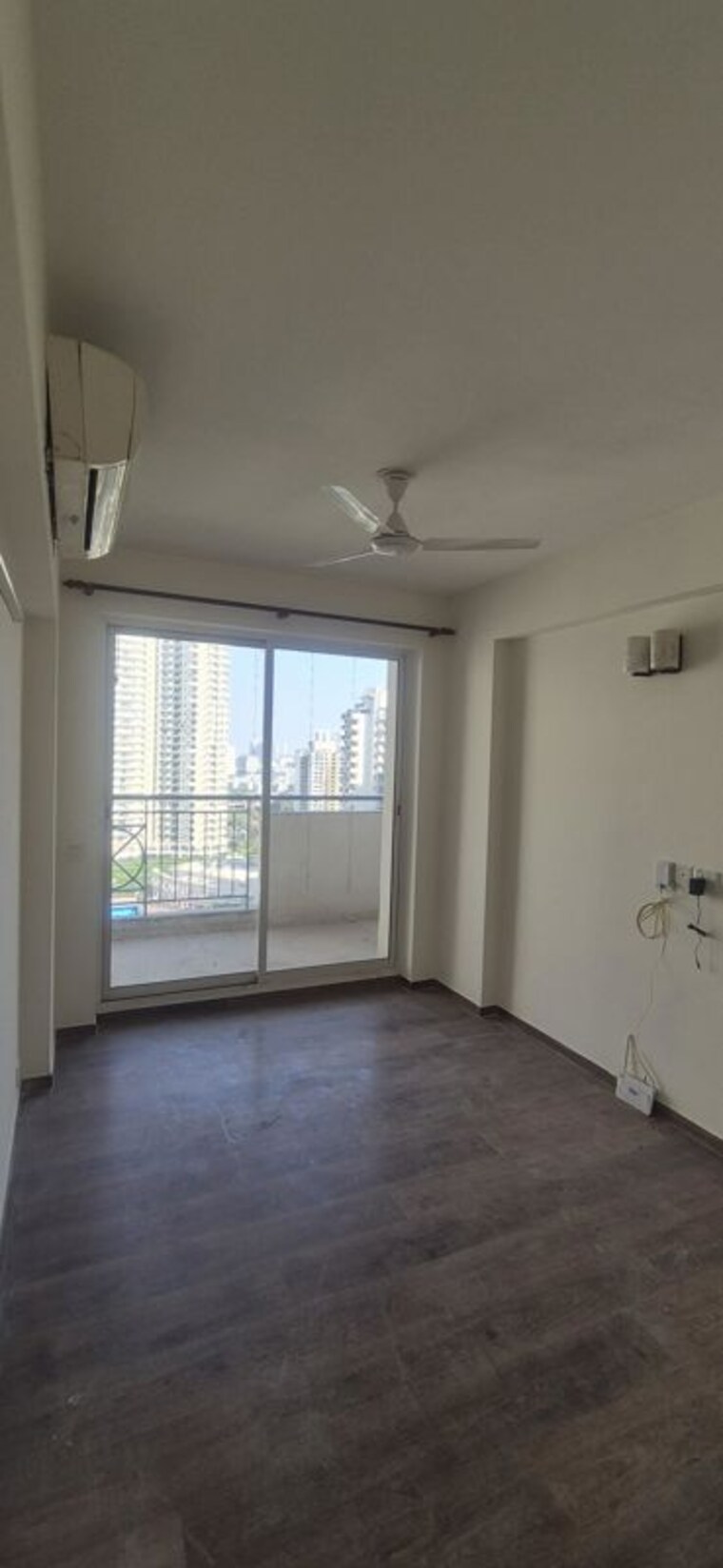 Room, sector 22 3 Bedroom 1600 Sq.Ft. Builder Floor In Sector 22 Gurgaon 10704661