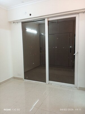 2 BHK Apartment For Rent in Signature Global Prime, Sector 63a