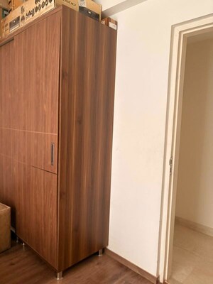 Furnished Amenities in 3 BHK Builder Floor at Sector 21 – for Rent
