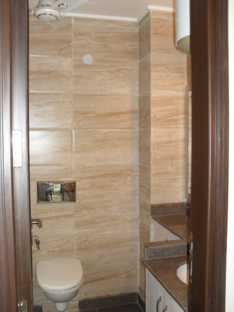 undefined, safdarjung enclave 3 Bedroom 1600 Sq.Ft. Builder Floor In Safdarjung Enclave Delhi 10704659