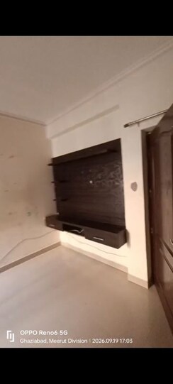 2.5 BHK +Apartment For Sale in VVIP Addresses