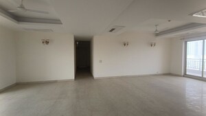 Room in 3 BHK Builder Floor at Sector 22 – for Rent