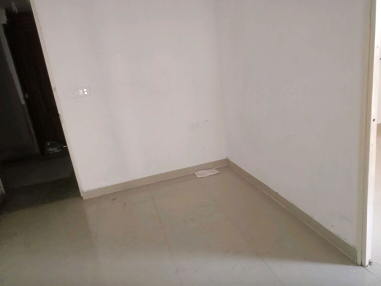 Room, sector 21 3 Bedroom 1500 Sq.Ft. Builder Floor In Sector 21 Gurgaon 10704695