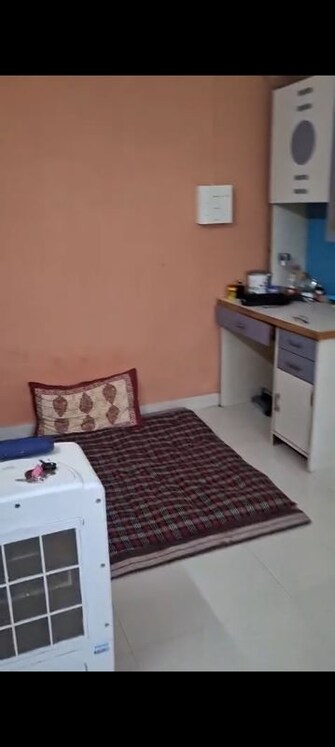 1 BHK 430 Sq.Ft. Apartment in Poonam Complex