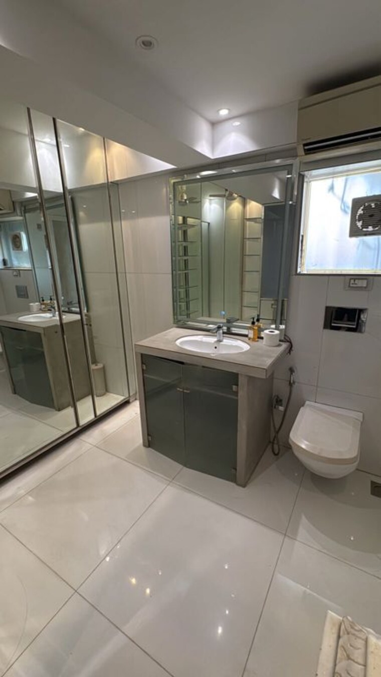 Kitchen, khar west 2 Bedroom 1500 Sq.Ft. Apartment In Khar West Mumbai 10704715