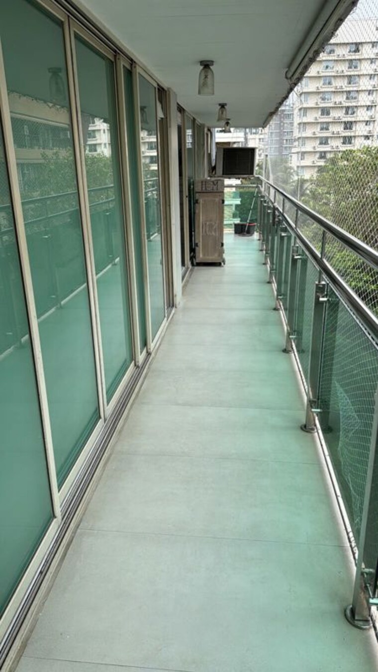 Balcony, khar west 2 Bedroom 1500 Sq.Ft. Apartment In Khar West Mumbai 10704715