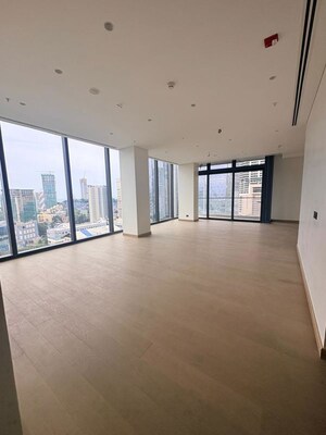 Room in 4 BHK Apartment at Provenance Four Seasons Private Residences, Worli – for Rent