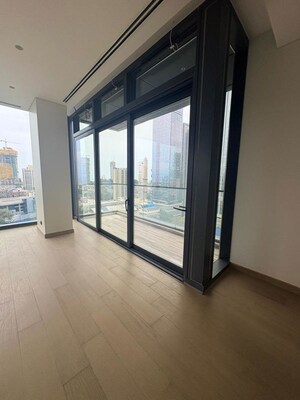 Room in 4 BHK Apartment at Provenance Four Seasons Private Residences, Worli – for Rent