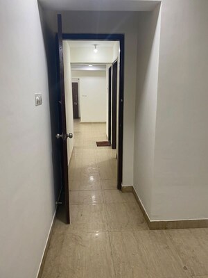 Master Bedroom in 2 BHK Apartment at HDIL Metropolis Residences, Andheri West – for Rent