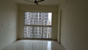 Room in 1 BHK Apartment at Chandak 34 Park Estate, Goregaon West – for Rent