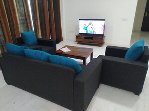 Living Room in 2 BHK Independent House at Sector 10a – for Rent