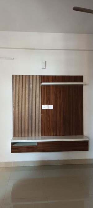 Room in 3 BHK Builder Floor at Sector 23a – for Rent