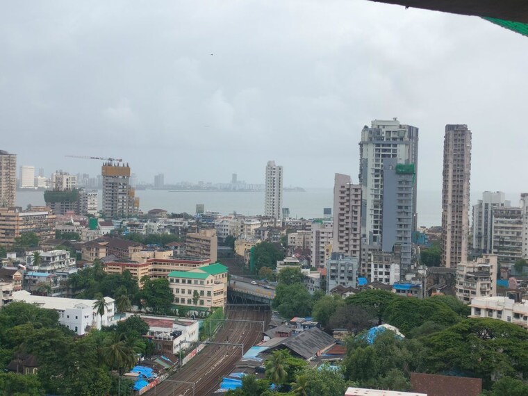 Exterior View, grant road 3 Bedroom 890 Sq.Ft. Apartment In Grant Road Mumbai 10704760