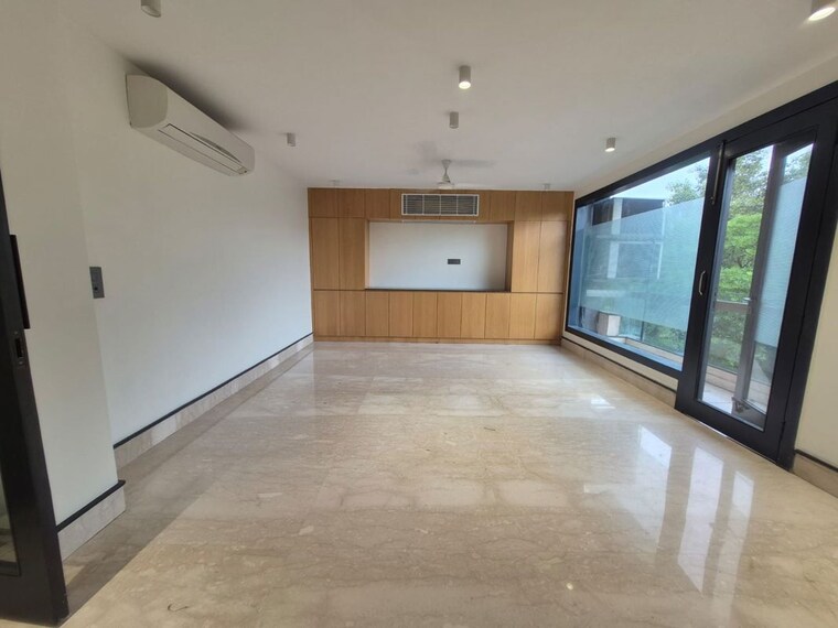 Room, safdarjung enclave 4 Bedroom 1600 Sq.Ft. Builder Floor In Safdarjung Enclave Delhi 10704814