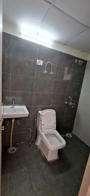 Bathroom in 2 BHK Builder Floor at Sector 22 – for Rent