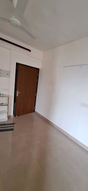 Room in 2 BHK Builder Floor at Sector 22 – for Rent
