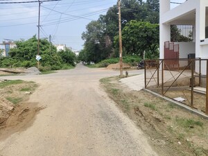  Plot For Sale in Vrindavan Yojna