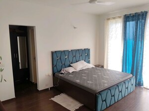 Bedroom in 3 BHK Builder Floor at Sector 21 – for Rent