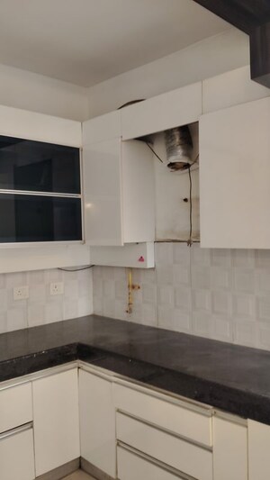 Kitchen in 2.5 BHK Apartment at Aditya World City, Shahpur Bamheta – for Sale