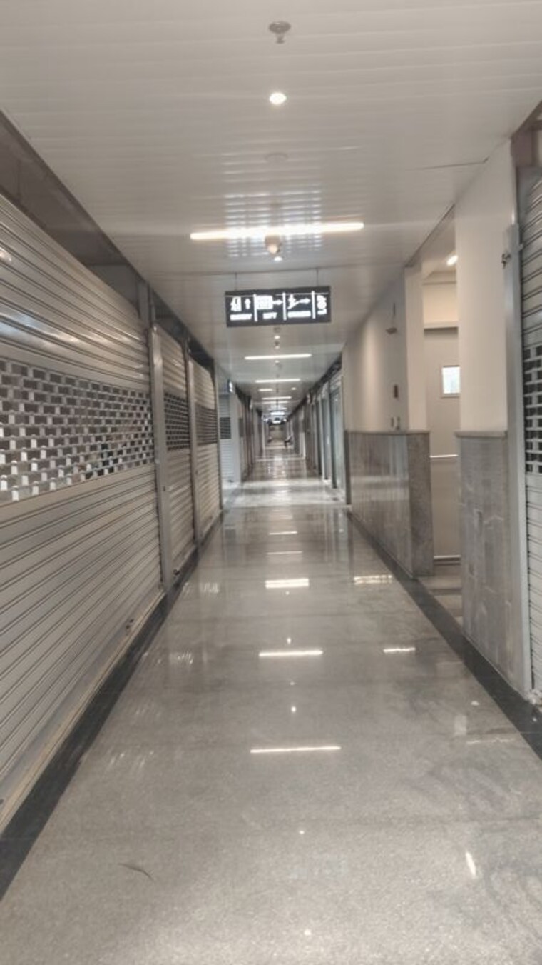 undefined, ska-arcadia Commercial Shop 250 Sq.Ft. In Wave City Ghaziabad 10703806