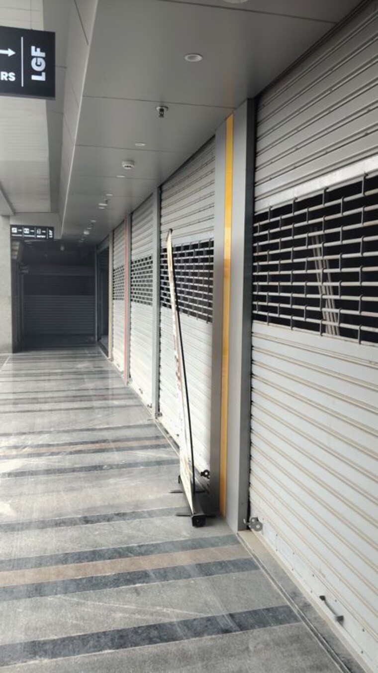 undefined, ska-arcadia Commercial Shop 250 Sq.Ft. In Wave City Ghaziabad 10703806