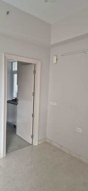 Room in 3 BHK Builder Floor at Sector 23a – for Rent