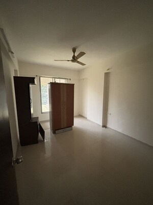 Furnished Amenities in 3 BHK Apartment at Saakshi Parvasaakshi, Pimple Saudagar – for Rent