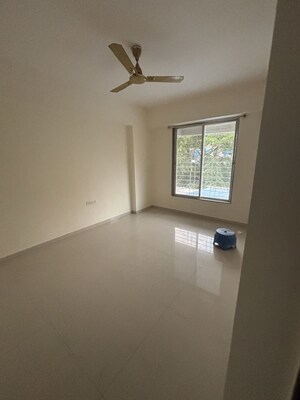 Room in 3 BHK Apartment at Saakshi Parvasaakshi, Pimple Saudagar – for Rent