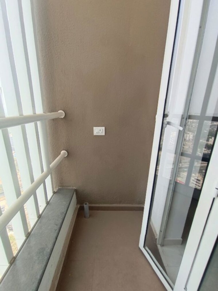 Balcony, runwal-the-central-park 2 Bedroom 860 Sq.Ft. Apartment In Chinchwad Pune 10704868