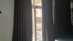 Building Lobby in 5 BHK Penthouse at Amrapali Silicon City, Sector 76 – for Sale