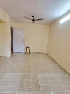 Room in 2 BHK Apartment at Om Sai Plaza, Ghodbunder Road – for Rent