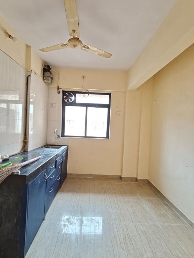 Kitchen, om-sai-plaza 2 Bedroom 845 Sq.Ft. Apartment In Ghodbunder Road Thane 10704891