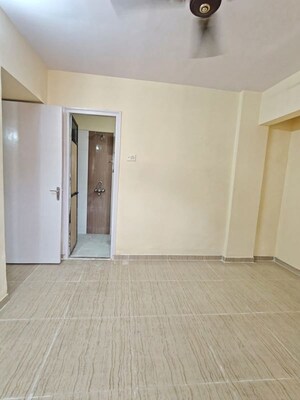 Room in 2 BHK Apartment at Om Sai Plaza, Ghodbunder Road – for Rent