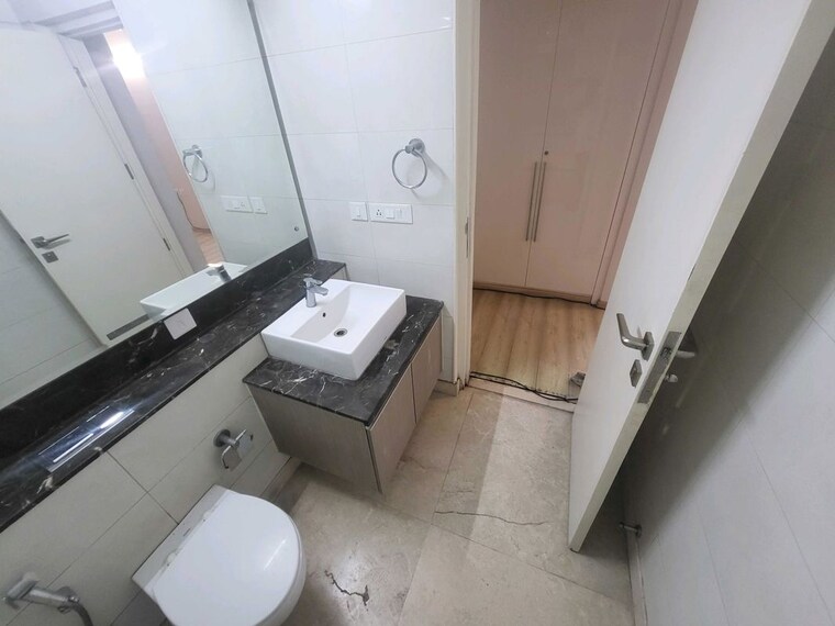 Bathroom, sector 21 3 Bedroom 1500 Sq.Ft. Builder Floor In Sector 21 Gurgaon 10704898