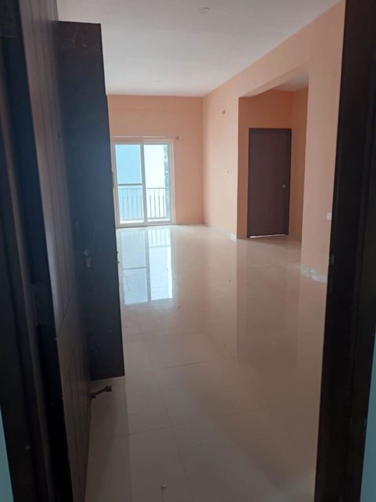 Room, splendid-lake-breez 3 Bedroom 1550 Sq.Ft. Apartment In Begur Bangalore 10704903