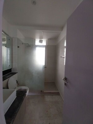 Building Lobby in 3 BHK Builder Floor at Sector 22 – for Rent