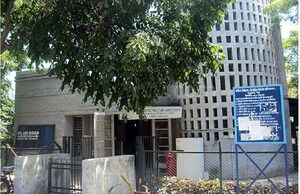 5 BHK Independent House For Sale in Sector 15a
