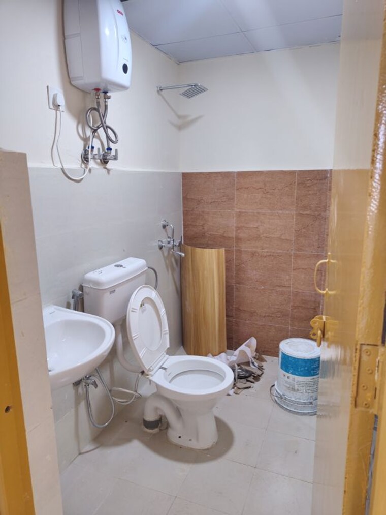 Bathroom, landmark-the-homes-81 3 Bedroom 645 Sq.Ft. Apartment In Sector 81 Gurgaon 10704924
