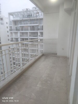 Balcony in 2.5 BHK Apartment at Central Park Resorts, Sector 48 – for Rent