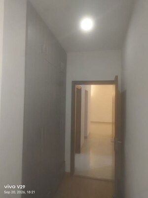 Building Lobby in 2.5 BHK Apartment at Central Park Resorts, Sector 48 – for Rent