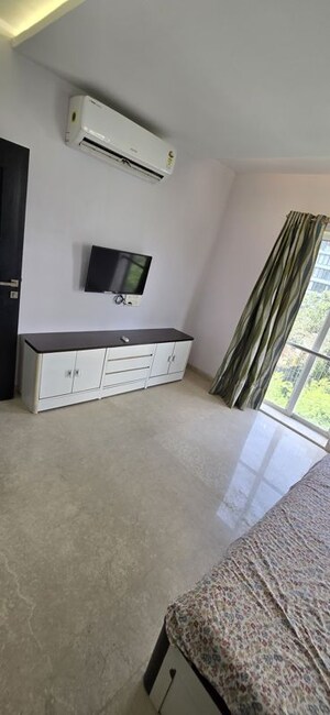Furnished Amenities in 3 BHK Apartment at Jaycee Bhagtani Pearl, Santacruz West – for Sale
