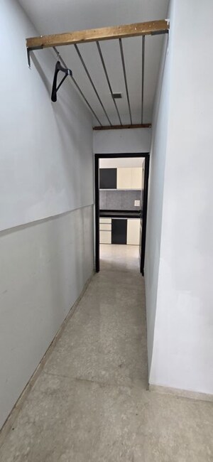 Building Lobby in 3 BHK Apartment at Jaycee Bhagtani Pearl, Santacruz West – for Sale