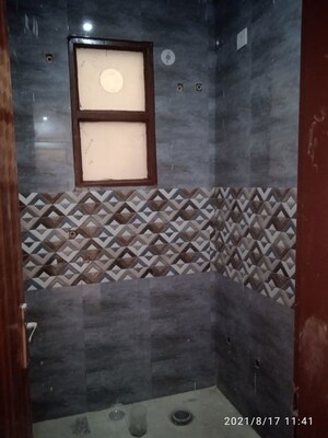 Bathroom in 2 BHK Independent House at Sector 10a – for Rent