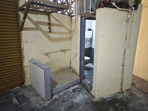 Staircase in  Warehouse at Lokhandwala Complex – for Rent