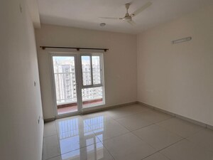 Room in 3.5 BHK Apartment at Meridian Park At The Prestige City, Sarjapur Road – for Rent