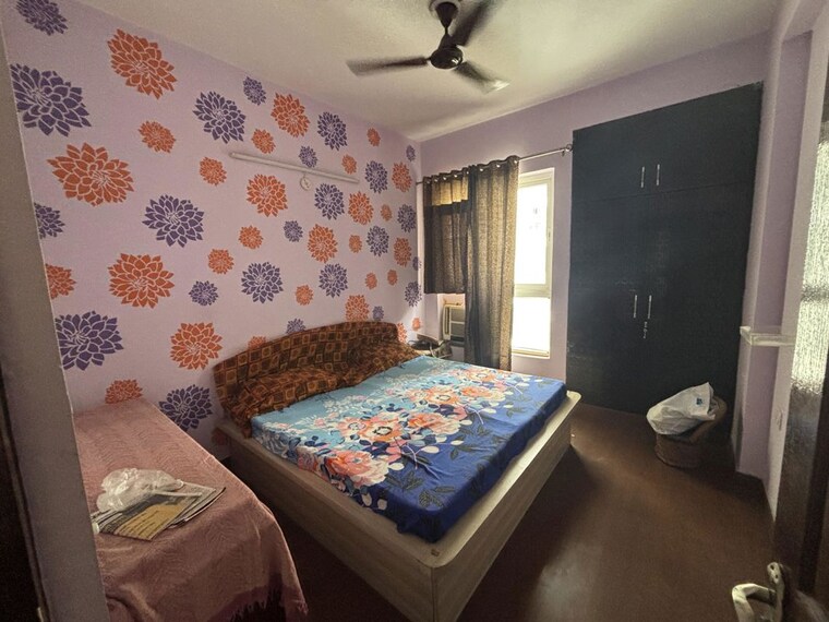 Bedroom, sector 23a 3 Bedroom 1650 Sq.Ft. Builder Floor In Sector 23a Gurgaon 10704977
