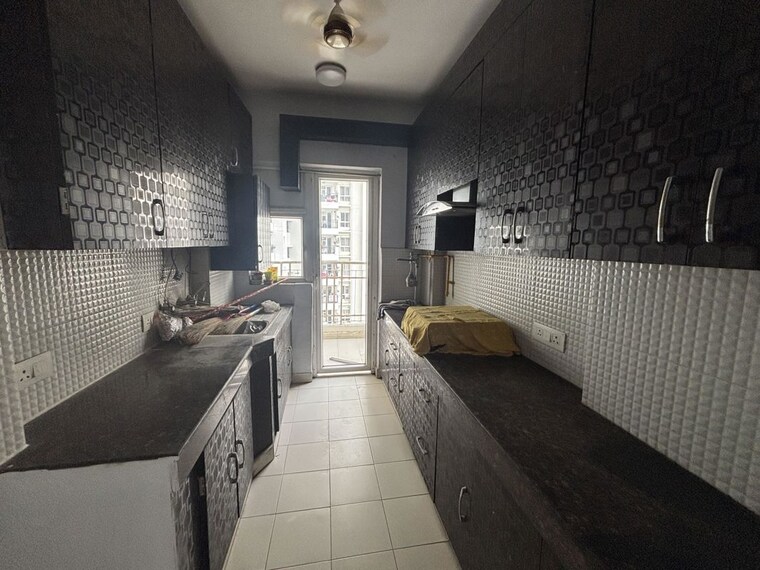 Kitchen, sector 23a 3 Bedroom 1650 Sq.Ft. Builder Floor In Sector 23a Gurgaon 10704977